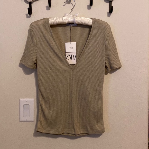 NEW Zara Join Life T-Shirt - Picture 1 of 5